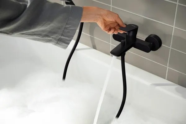 Baterie cada, Hansgrohe Rebris E, negru mat, 72450670