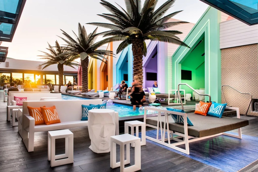 Set 2 tabureti de exterior / interior design modern premium FRAME STOOL 54096 Vondom