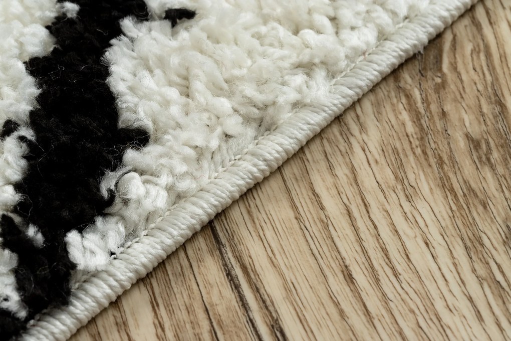 Covor PROMO Berber Safi N9040 albsi negru Franjuri shaggy pletos