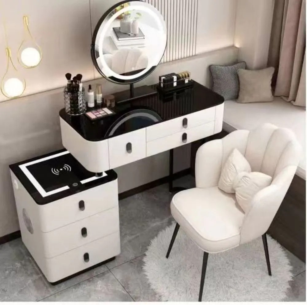 RESIGILAT Set Margot, Masă de toaletă pentru machiaj cu oglindă iluminată LED, control touch, 6 sertare, comoda, scaun, Difuzor Bluetooth, zona încărcare fără fir, Alb