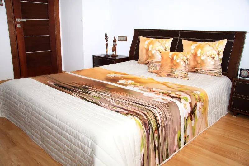 Cuvertură de pat elegantă cu model de cireș japonez sakura înflorit pe un fundal bej