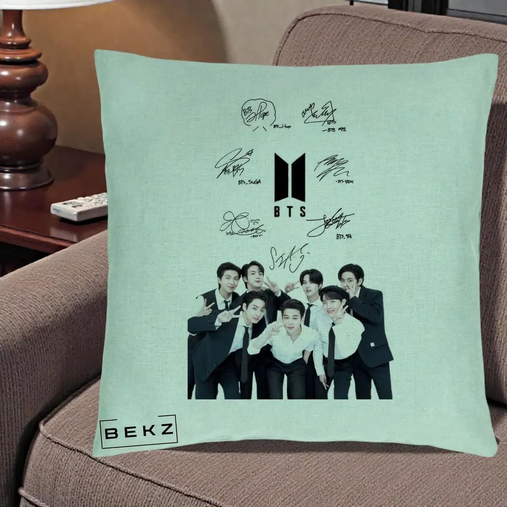 Perna Personalizata K-pop BTS Autografe Toti Membrii cu Fotografie, 40x40 cm, Verde Menta, Husa Detasabila, Perna Inclusa, BEKZ®