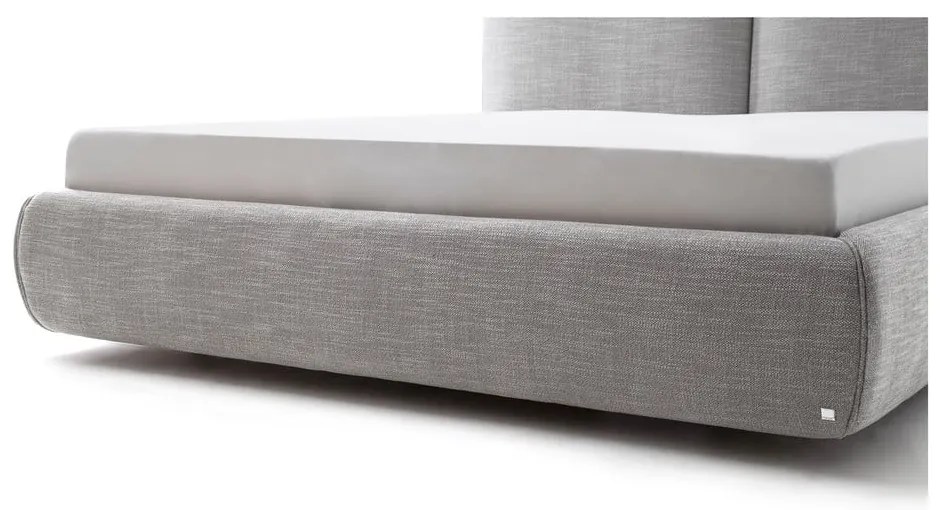 Pat matrimonial gri tapițat cu spațiu de depozitare cu somieră 180x200 cm Atesio – Meise Möbel