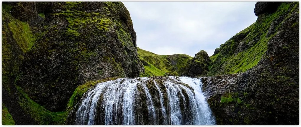 Tablou - Stânci cu cascadă (120x50 cm)