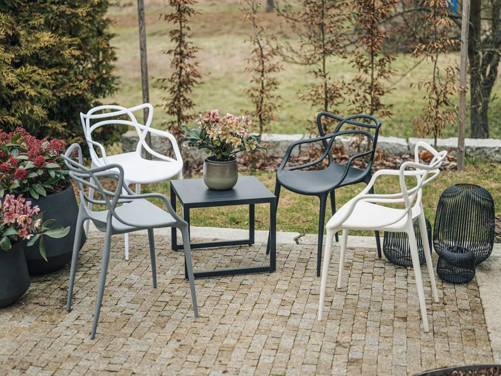Set 4 bucati scaune din plastic KATO albe
