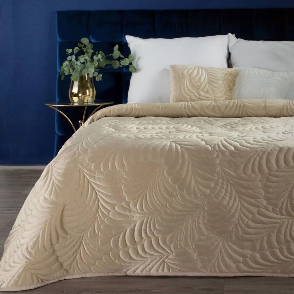 Cuvertură de pat luxoasă din catifea bej-aurie Lăţime: 170 cm | Lungime: 210 cm