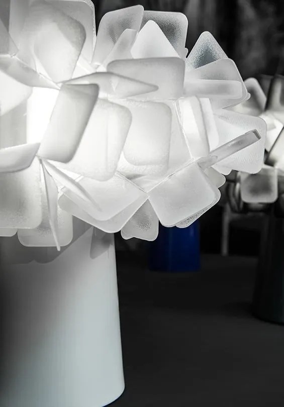Veioza design unicat realizata manual Clizia White