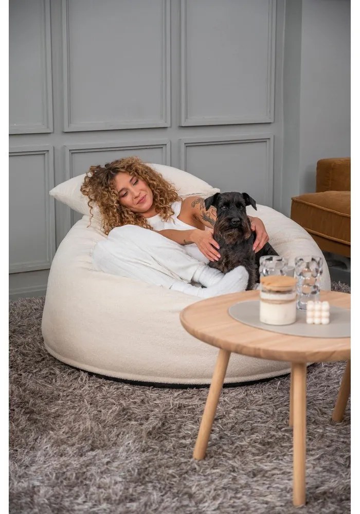 Fotoliu bean bag gri deschis cu tapițerie din țesătură bouclé Om 110 – SLOWDOWN