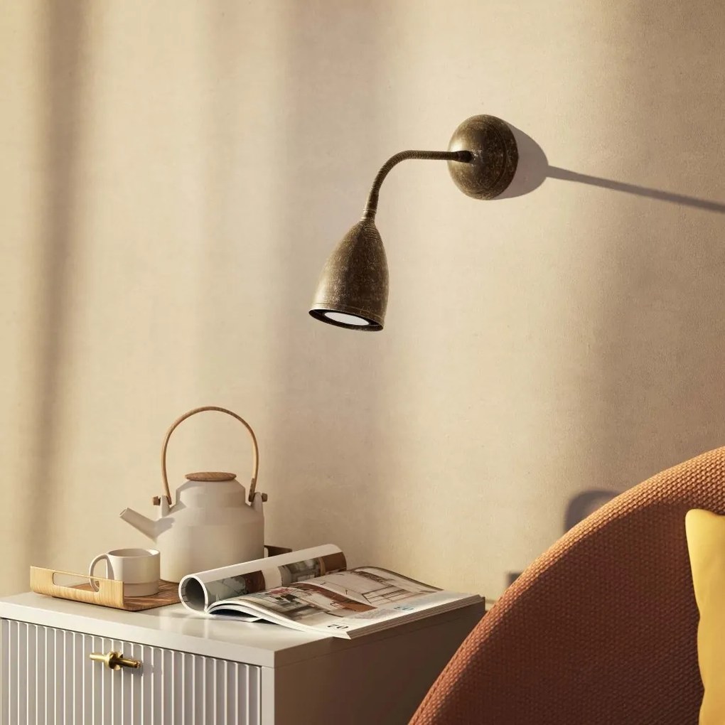 Aplica de perete din alama cu spot si brat flexibil Stoccolma