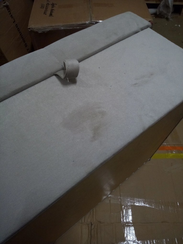 OFERTĂ Taburet crem ZENOVA cu spațiu de depozitare 65x65 cm II. calitate.