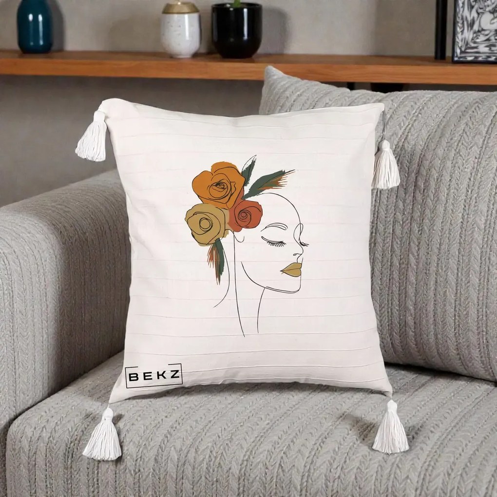 Perna Decorativa Portret Feminin Trandafiri Ruginii, 40x40 cm, Bej cu Franjuri, Husa Detasabila, Perna Inclusa, BEKZ®