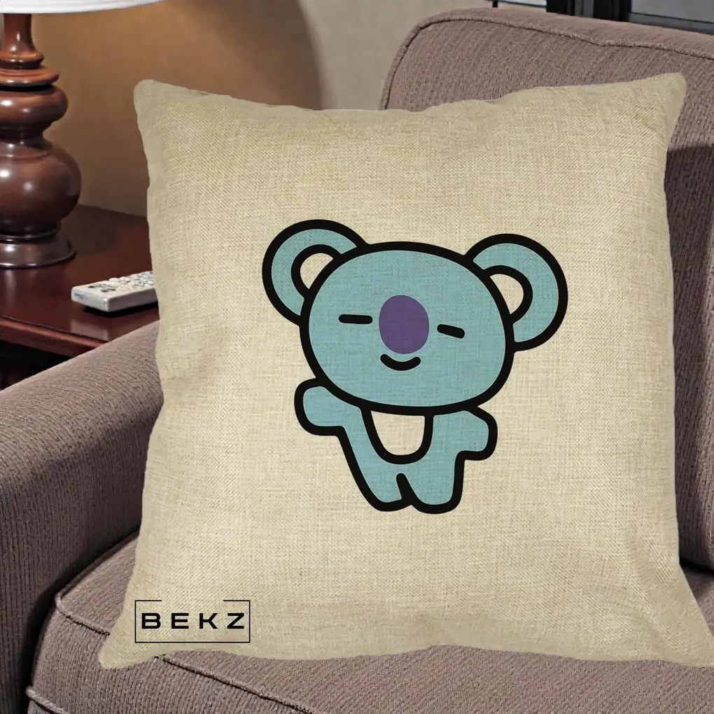 Perna Personalizata BT21 Koya Kawaii, 40x40 cm, Crem, Husa Detasabila, Perna Inclusa, BEKZ®