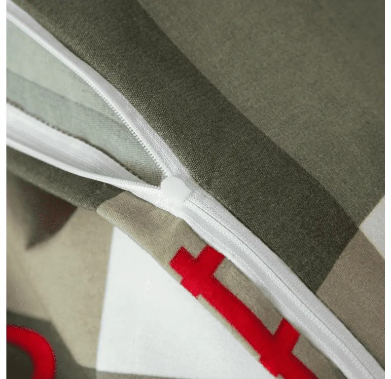 Lenjerie de pat din microfibra CHRISTMAS SOCKS verde Dimensiune lenjerie de pat: 70 x 90 cm | 140 x 200 cm