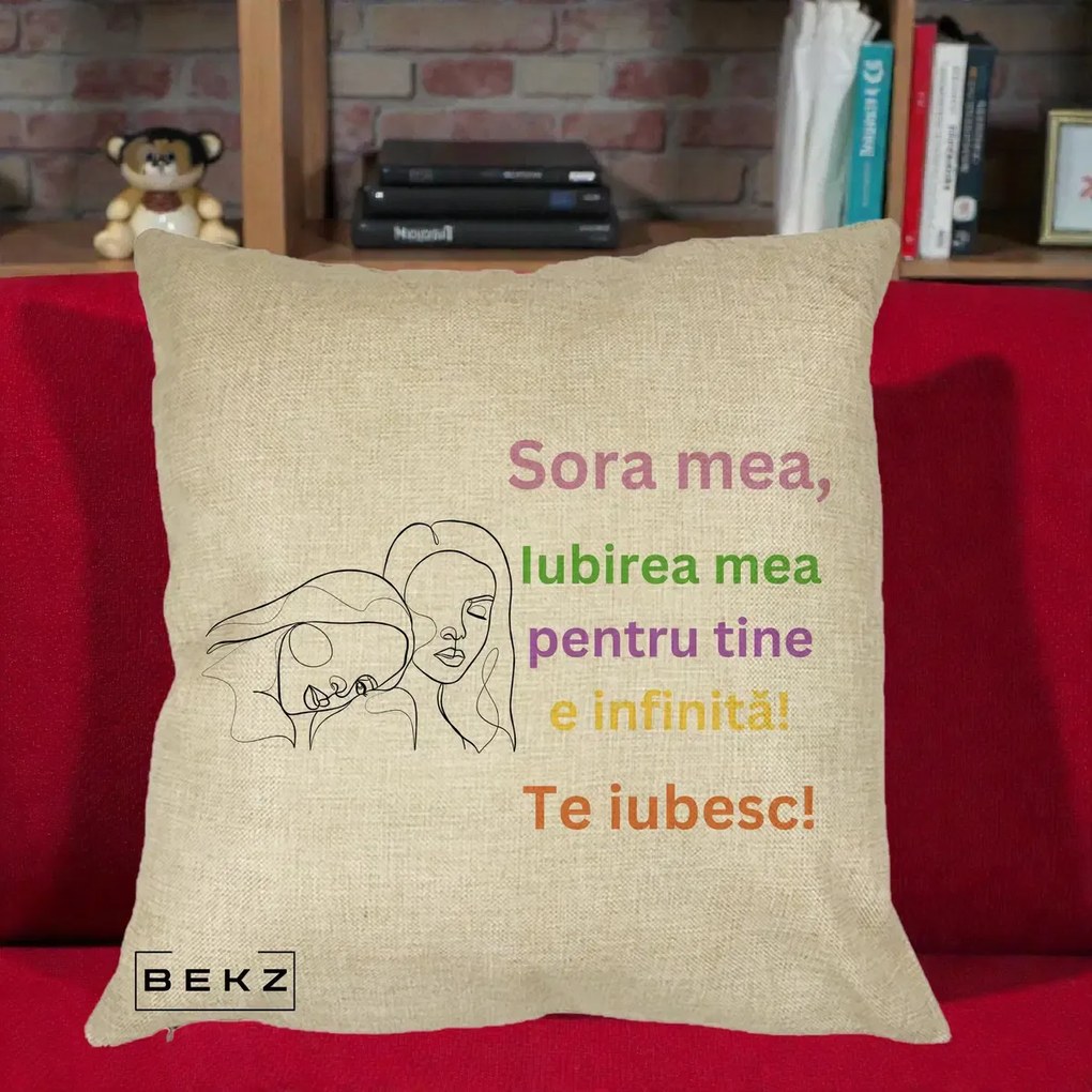 Cadou pentru Sora - Perna Personalizata Sora Mea Te Iubesc Line Art Fete Colorate Brate Ridicate, 40x40 cm, Crem, Husa Detasabila, Perna Inclusa, BEKZ®