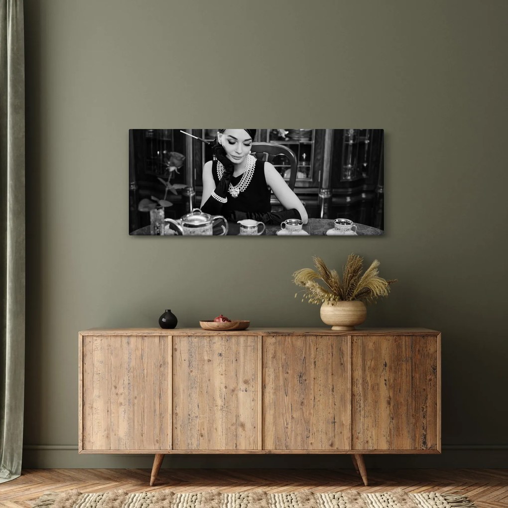 Tablou cu femeie (120x50 cm)