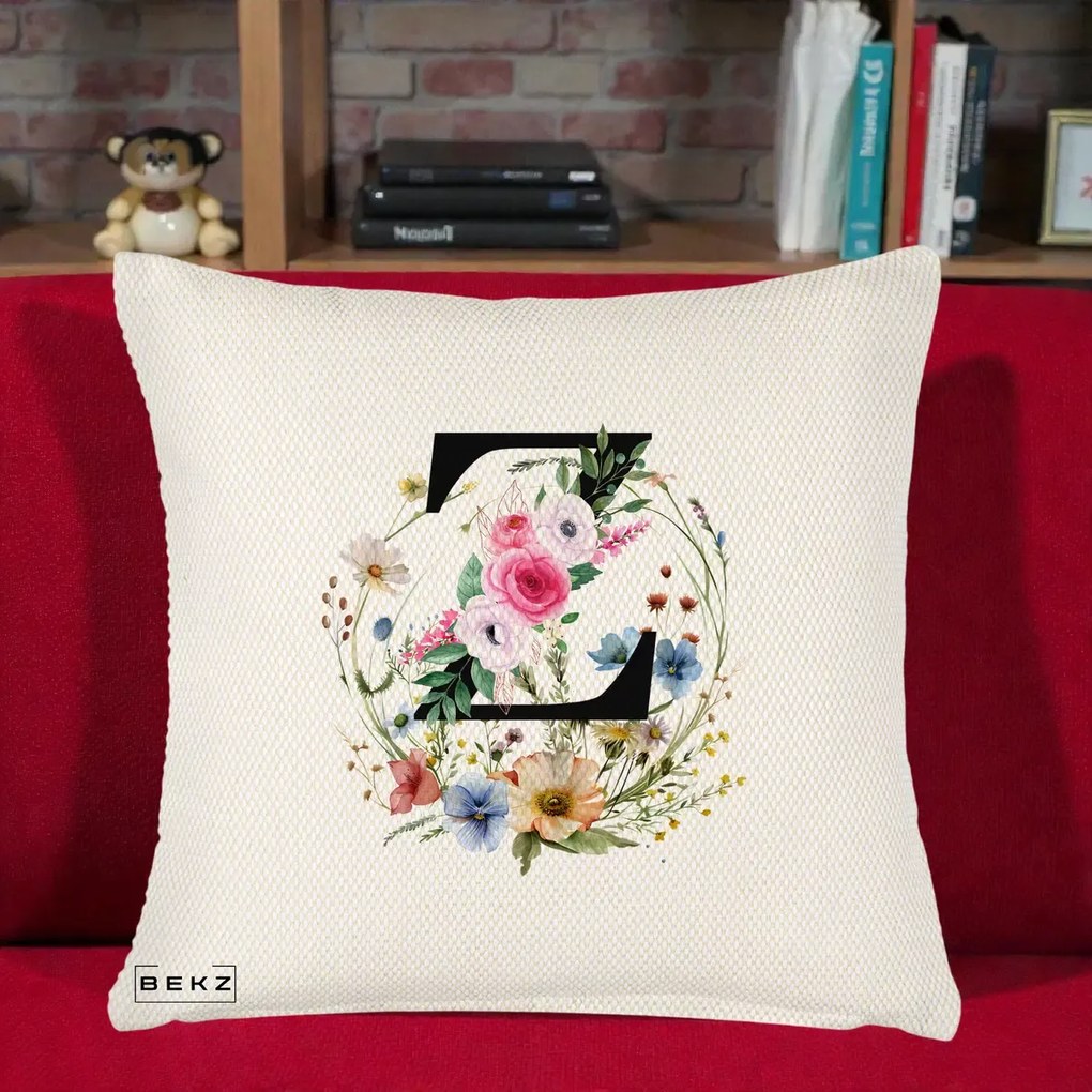 Cadou Personalizat - Perna Personalizata Monograma Florala Litera Z cu Coroana, 40x40 cm, Crem Reliefat, Husa Detasabila, Perna Inclusa, BEKZ®