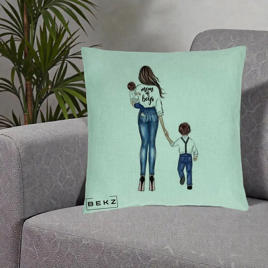 Cadou pentru Mama - Perna Personalizata Mom of Boys Mama cu Baietii, 40x40 cm, Verde Menta, Husa Detasabila, Perna Inclusa, BEKZ®