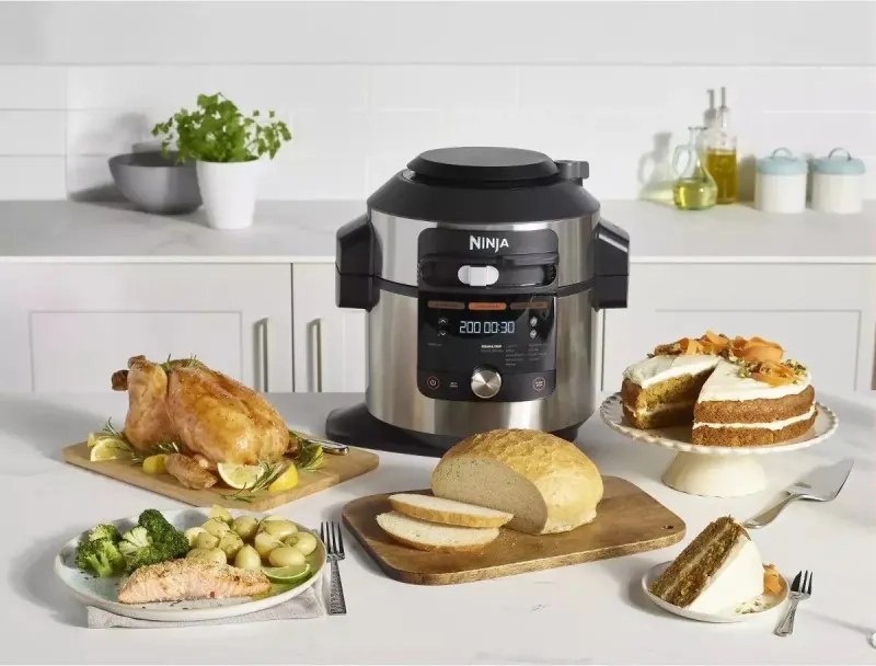 Resigilat: Multicooker Ninja Foodi MAX OL650EU, 1460W, 7,5 l, 12in1, SmartLid, Strat antiaderent, Multifunctional, Inox/negru