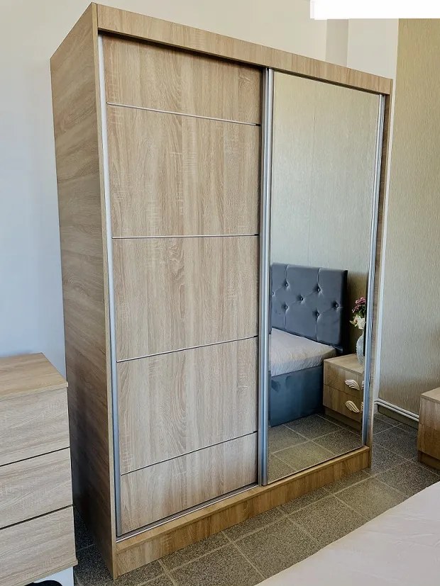 Dormitor Erika / Paris, culoare sonoma / gri, cu pat tapitat 160 x 200 cm, dulap cu oglinda 150 cm, comoda si 2 noptiere