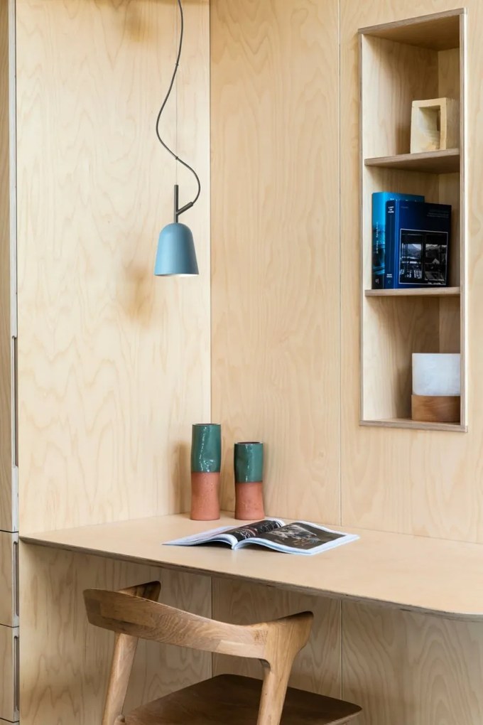 Lustra suspendata design modern Studio 110 albastru