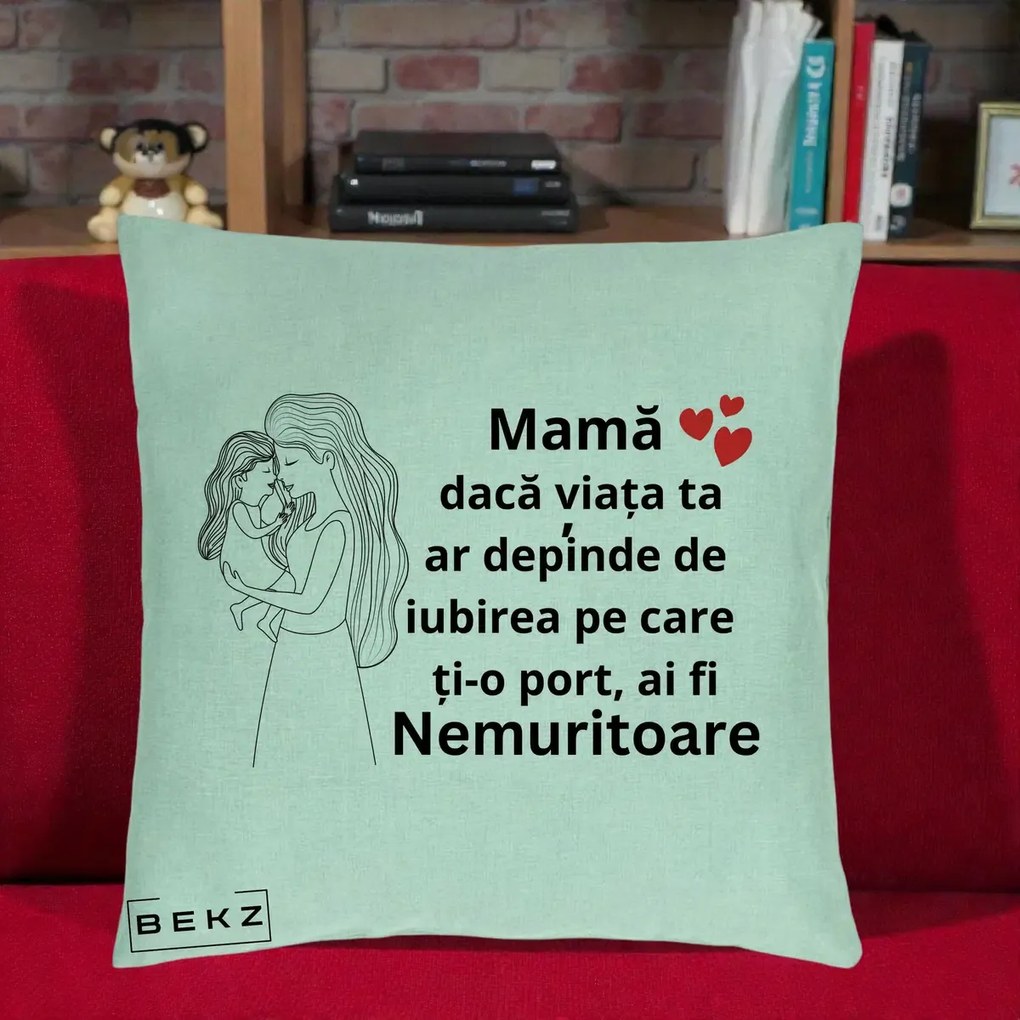 Cadou pentru Mama - Perna Personalizata Mama Nemuritoare cu Copilul in Poala, 40x40 cm, Verde Menta, Husa Detasabila, Perna Inclusa, BEKZ®