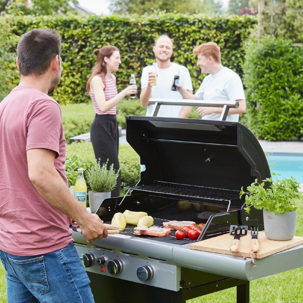 Barbecook BC-GAS-2000 Spring 3002 grătar cu gaz, 133x57x115cm