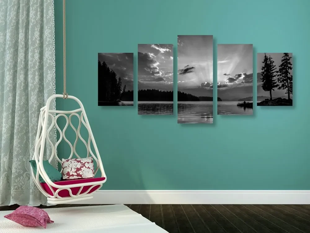 Tablou 5-piese reflexie lacului de munte în design alb-negru