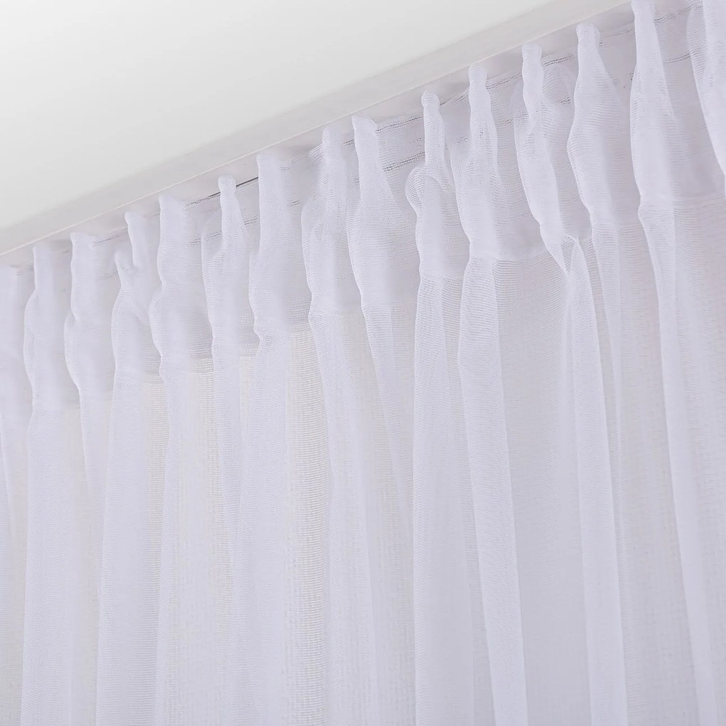 Draperie cu banda