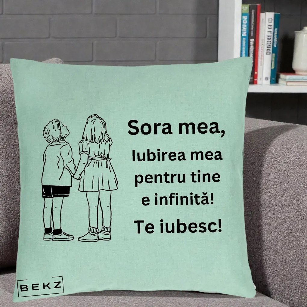 Cadou pentru Sora - Perna Personalizata Sora Mea Te Iubesc Copii Tinand Maini Line Art, 40x40 cm, Verde Menta, Husa Detasabila, Perna Inclusa, BEKZ®
