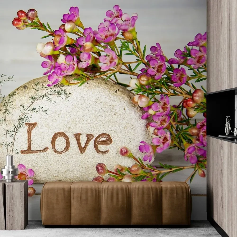 Fototapet autoadeziv cu inscripție pe piatră Love