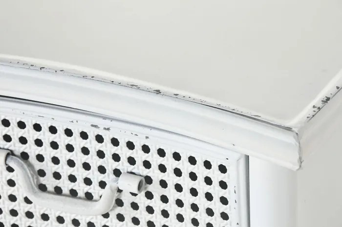 Bufet vintage din metal perforat, finisaj alb antichizat, 101×42×85 cm, „Merej"