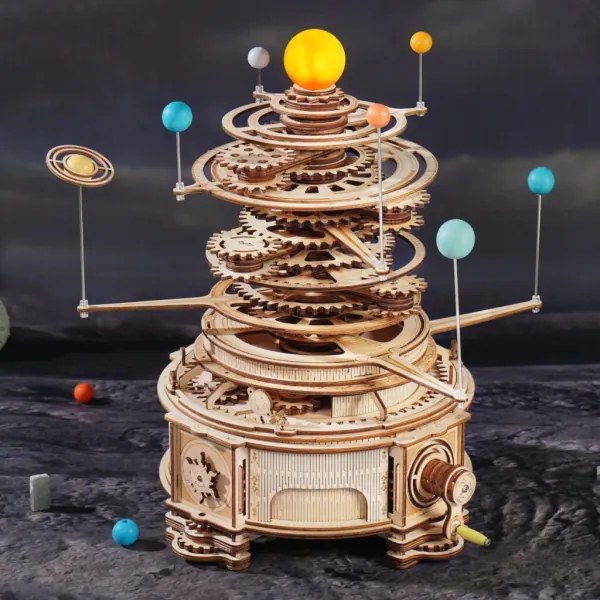 RoboTime - puzzle mecanic 3D din lemn Planetariu