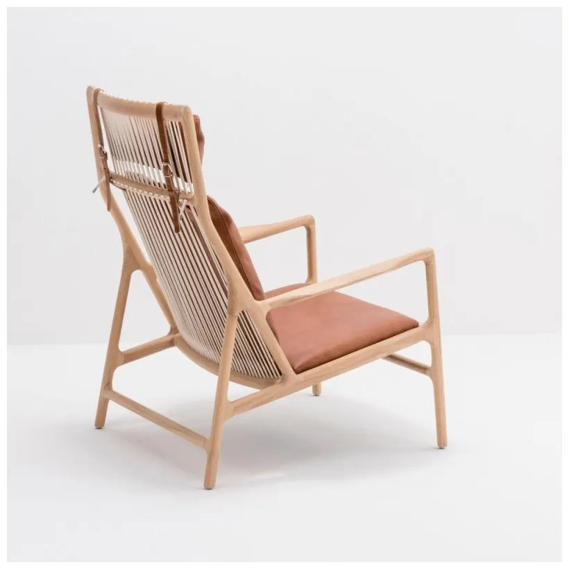 Fotoliu cu structură din lemn masiv de stejar şi șezut din piele bivol Gazzda Dedo, maro cognac