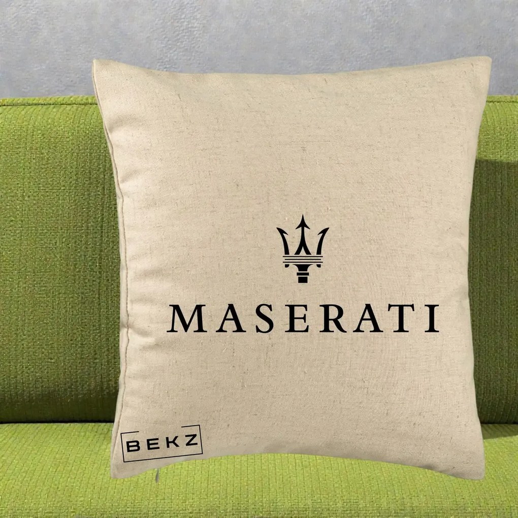 Perna Personalizata cu emblema Maserati, 40x40 cm, Bej, Husa Detasabila, Perna Inclusa, BEKZ®