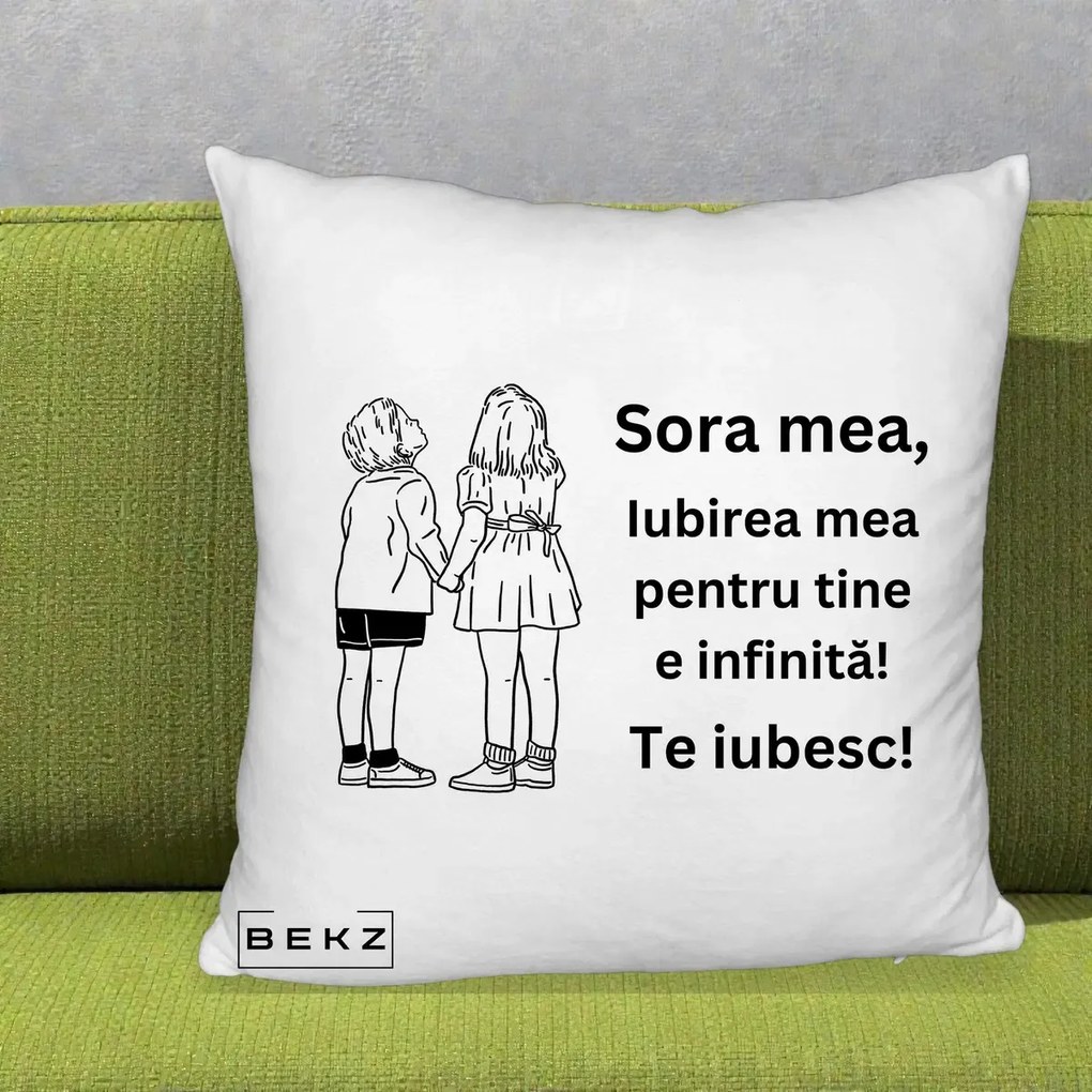 Cadou pentru Sora - Perna Personalizata Sora Mea Te Iubesc Copii Tinand Maini Line Art, 40x40 cm, Alb Pufos, Husa Detasabila, Perna Inclusa, BEKZ®