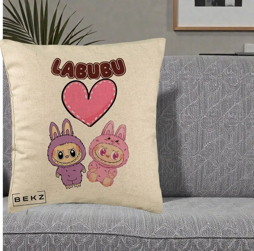 Perna Personalizata Labubu Cuplu Inima, 40x40 cm, Bej, Husa Detasabila, Perna Inclusa, BEKZ®
