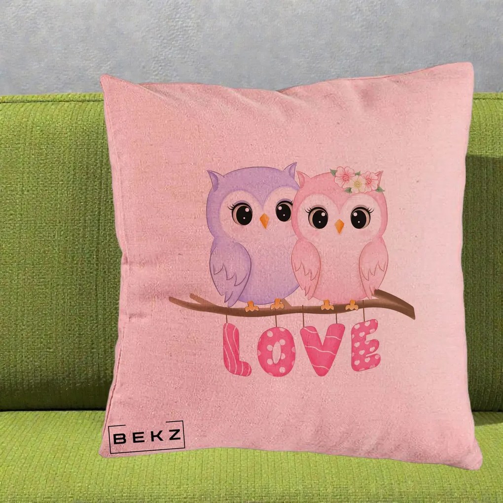 Perna Decorativa Love Bufnite Indragostite pe Crenguta Roz si Mov, 40x40 cm, Roz, Husa Detasabila, Perna Inclusa, BEKZ®