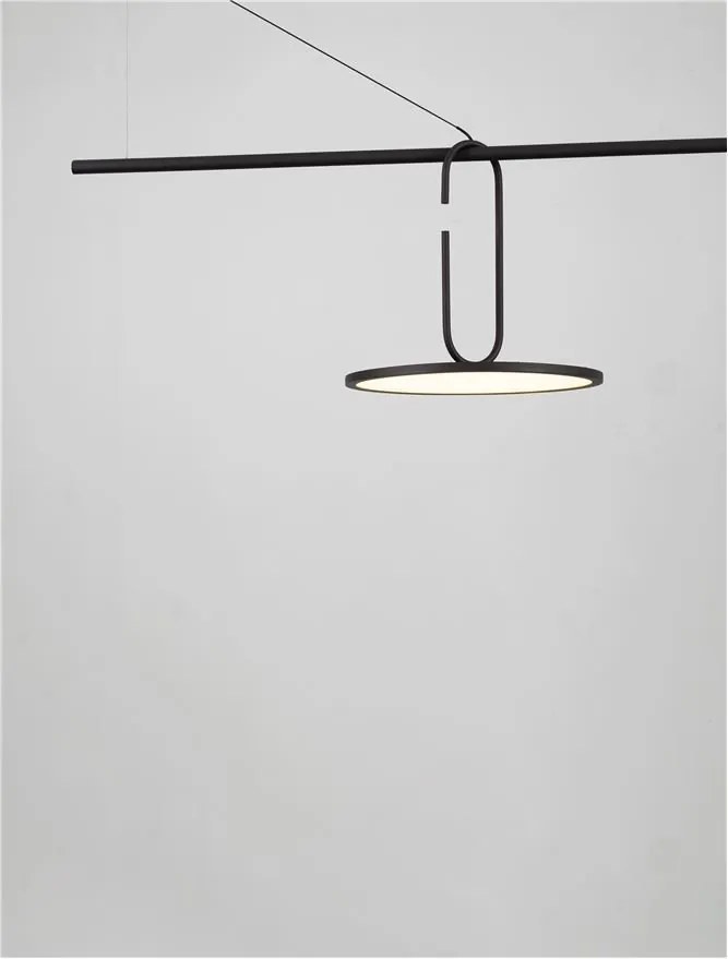 Lustra suspendata cu spot LED directionabil Gea