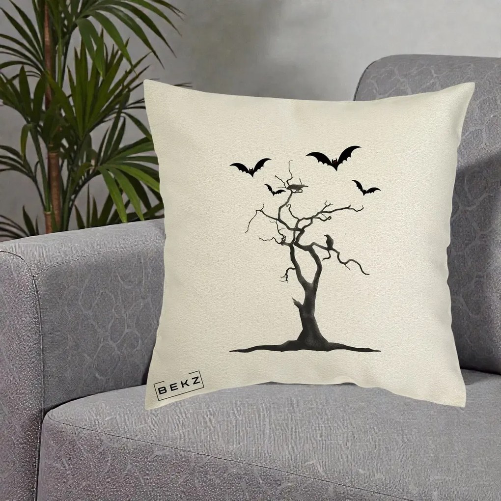 Perna Decorativa Halloween Copac cu Lilieci Alb-Negru, 40x40 cm, Ecru, Husa Detasabila, Perna Inclusa, BEKZ®