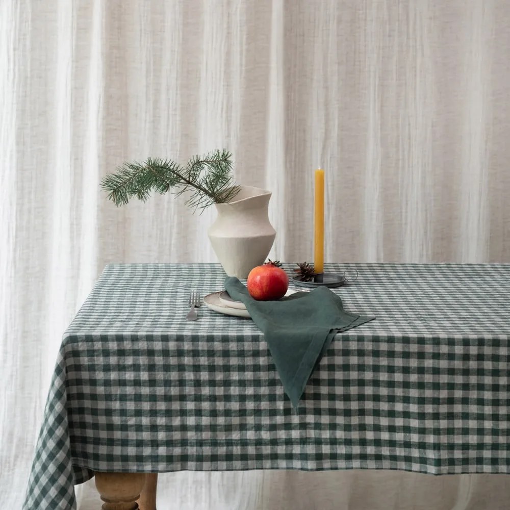 Față de masă din in 140x250 cm Forest Green Gingham – Linen Tales