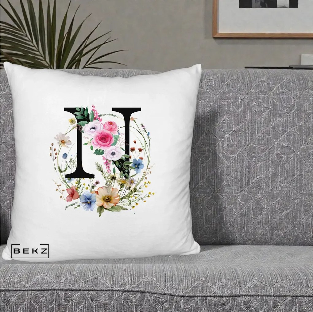 Cadou Personalizat - Perna Personalizata Monogram Litera N cu Flori Acuarela, 40x40 cm, Alb Pufos, Husa Detasabila, Perna Inclusa, BEKZ®