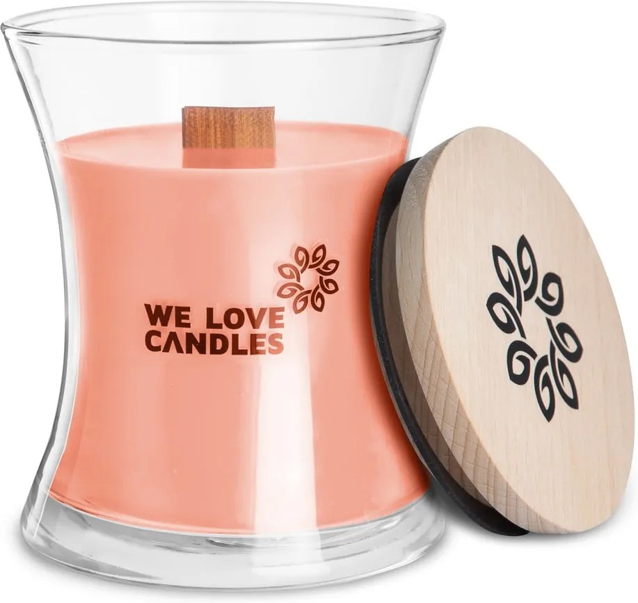 Lumânare din ceară de soia We Love Candles Rhubarb & Lily, durată de ardere 64 ore