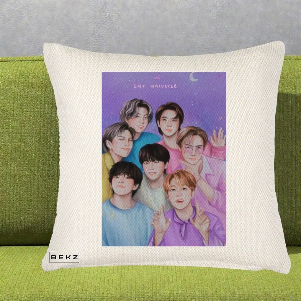 Perna Personalizata K-pop BTS Our Universe Fanart Violet Pastel, 40x40 cm, Crem Reliefat, Husa Detasabila, Perna Inclusa, BEKZ®