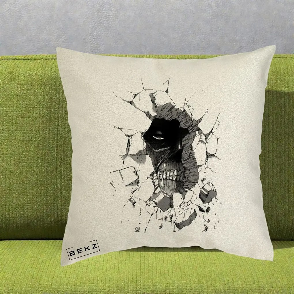 Perna Personalizata Attack on Titan Titan Crapand Zidul, 40x40 cm, Ecru, Husa Detasabila, Perna Inclusa, BEKZ®