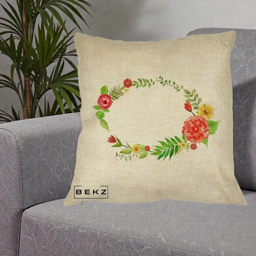 Perna Decorativa Coroana Florala Acuarela, 40x40 cm, Crem, Husa Detasabila, Perna Inclusa, BEKZ®