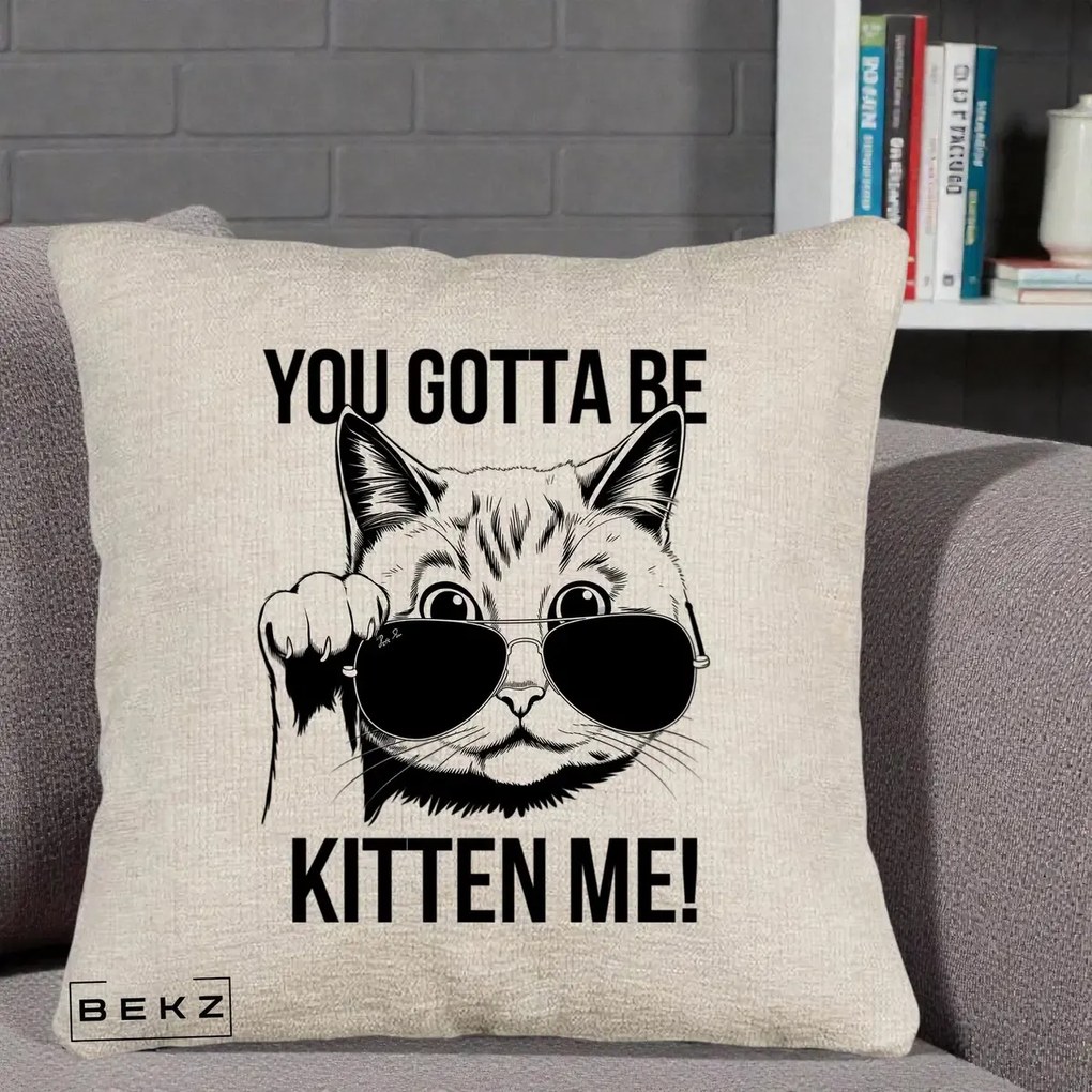 Perna Decorativa You Gotta Be Kitten Me!, 40x40 cm, Bej Canapea, Husa Detasabila, Perna Inclusa, BEKZ®