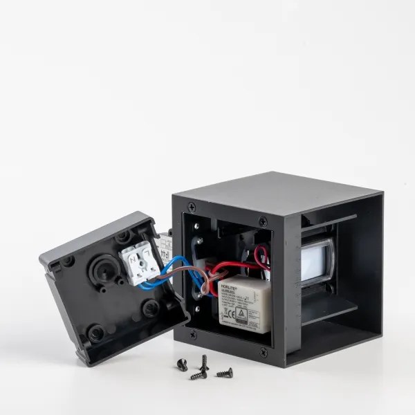 BRILAGI - Lampă de perete LED pentru exterior cu senzor CUBE LED/6W/230V neagră IP65