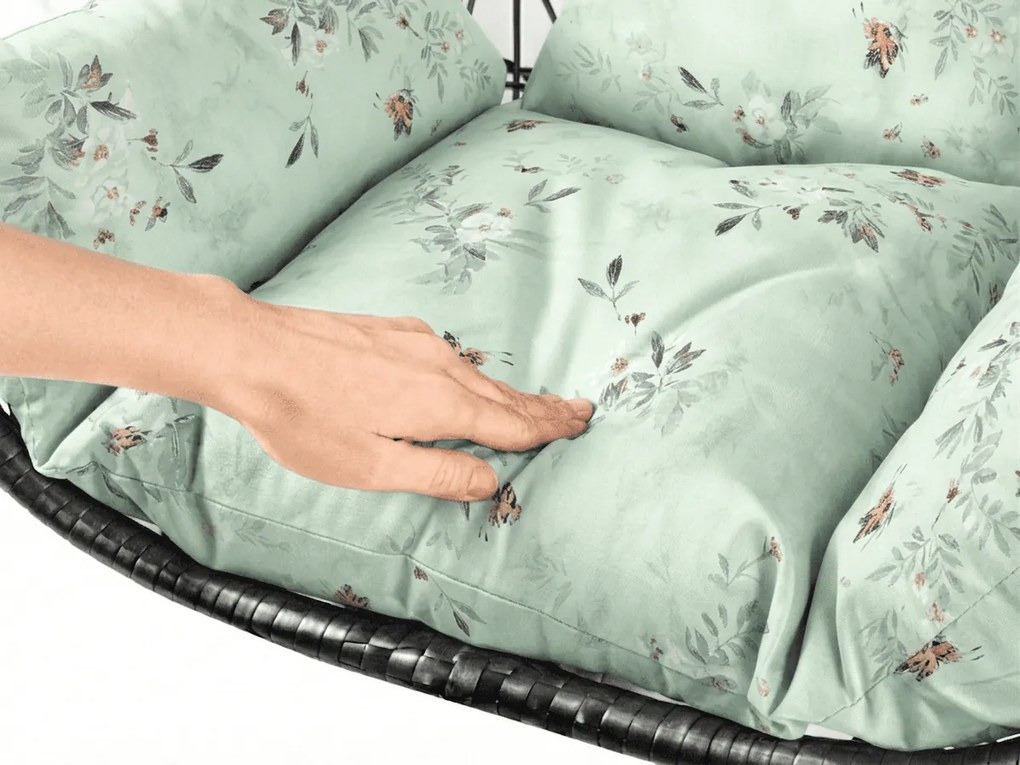 Scaun suspendat negru KOKON fara suport, perna verde deschis cu model