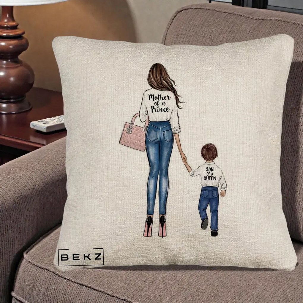 Cadou pentru Mama - Perna Personalizata Canapea, Model Mother of a Prince, 40x40 cm, Bej Canapea, Husa Detasabila, Perna Inclusa, BEKZ®