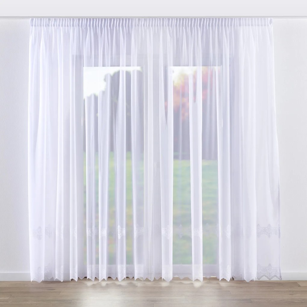 Draperie cu banda